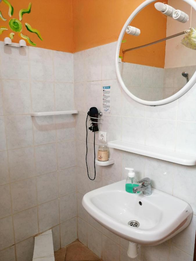 Salinas Apartment Maio Wifi Free ซาลเรย์ ภายนอก รูปภาพ
